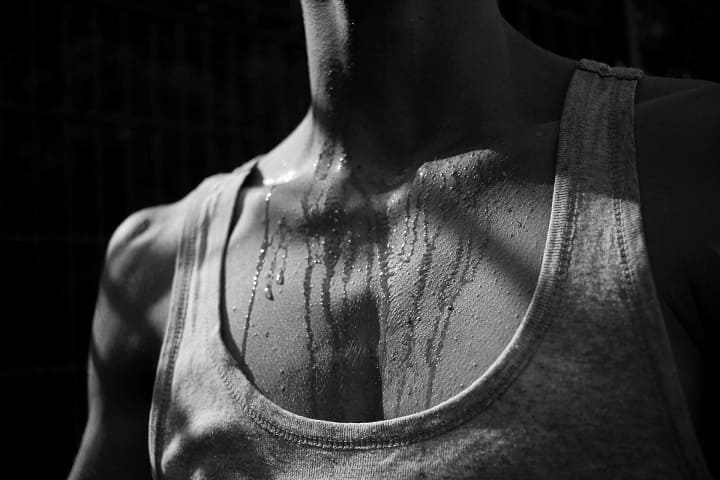 ミラブルは男性のニキビに効果ある？オイリー肌のトラブルを改善したい　男性のニキビの原因『オイリー肌』の症状と原因